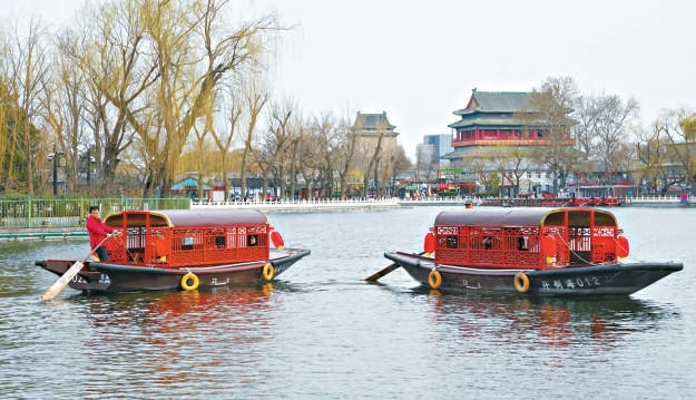 什剎海遊船3月14日開航，春日泛舟盡賞京城水韻。