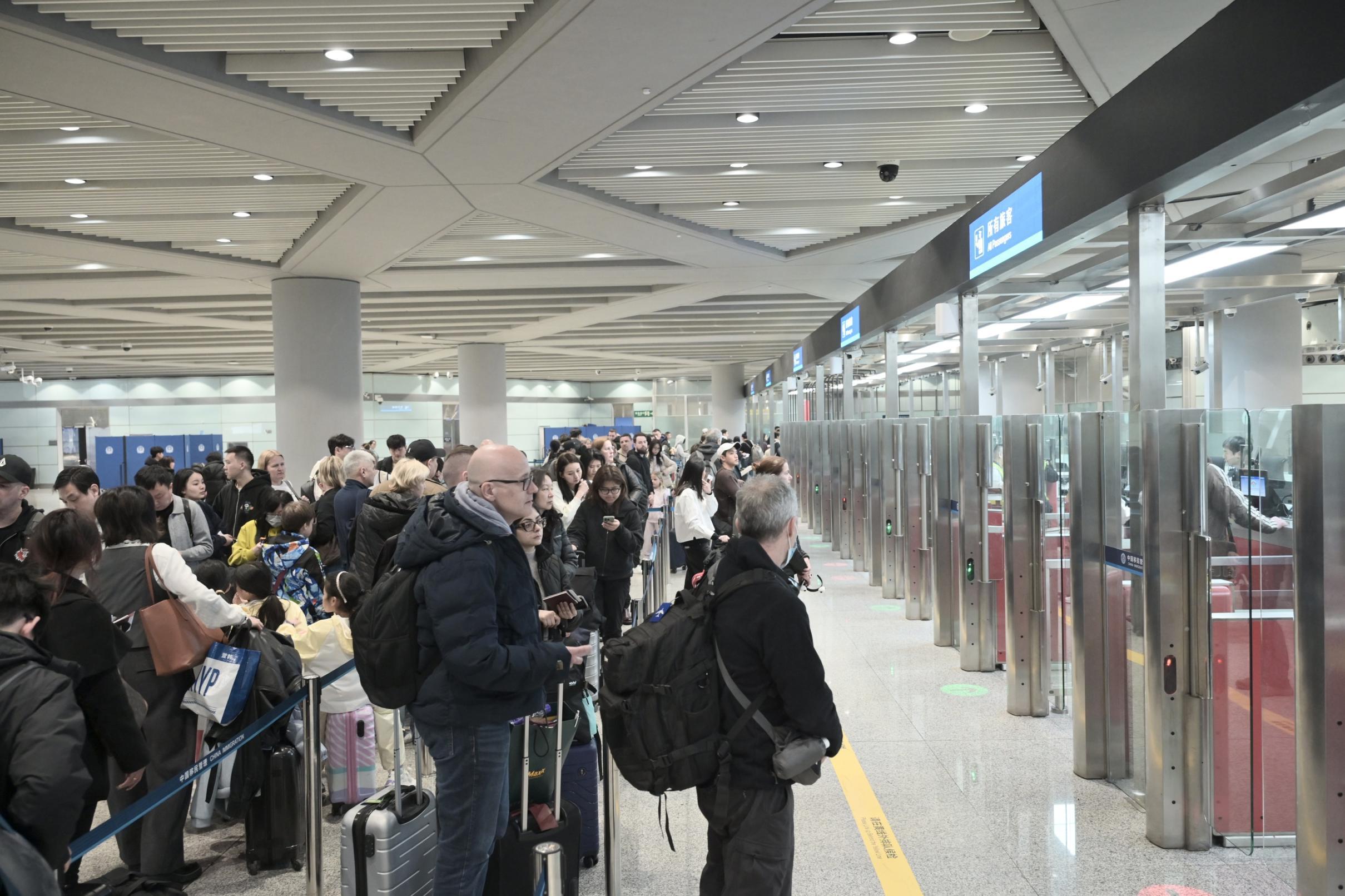 北京口岸出入境人員總量突破500萬人次，較去年提前12天