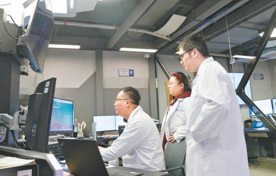 奇安信技術團隊正在進行研究工作。