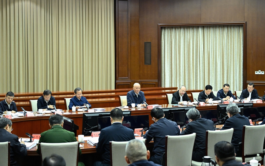 3月31日，二十屆首都規劃建設委員會第七次全體會議在北京召開。中共中央政治局常委、首規委主任蔡奇出席會議並講話。