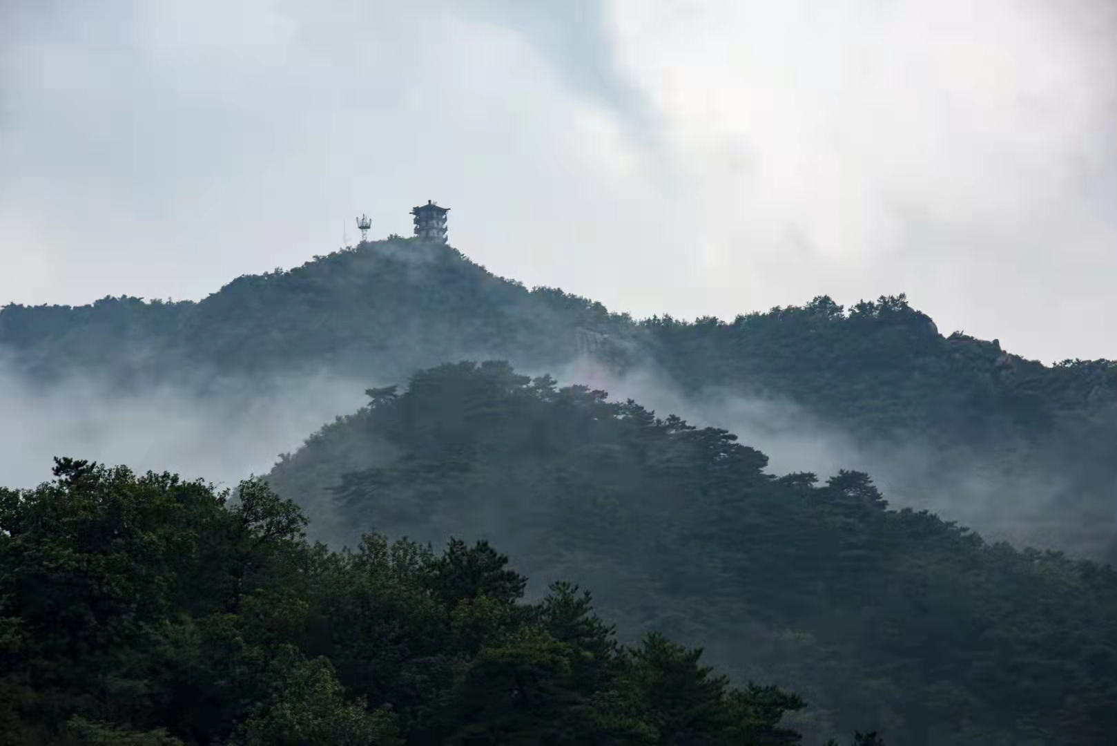 煙雨龍潭