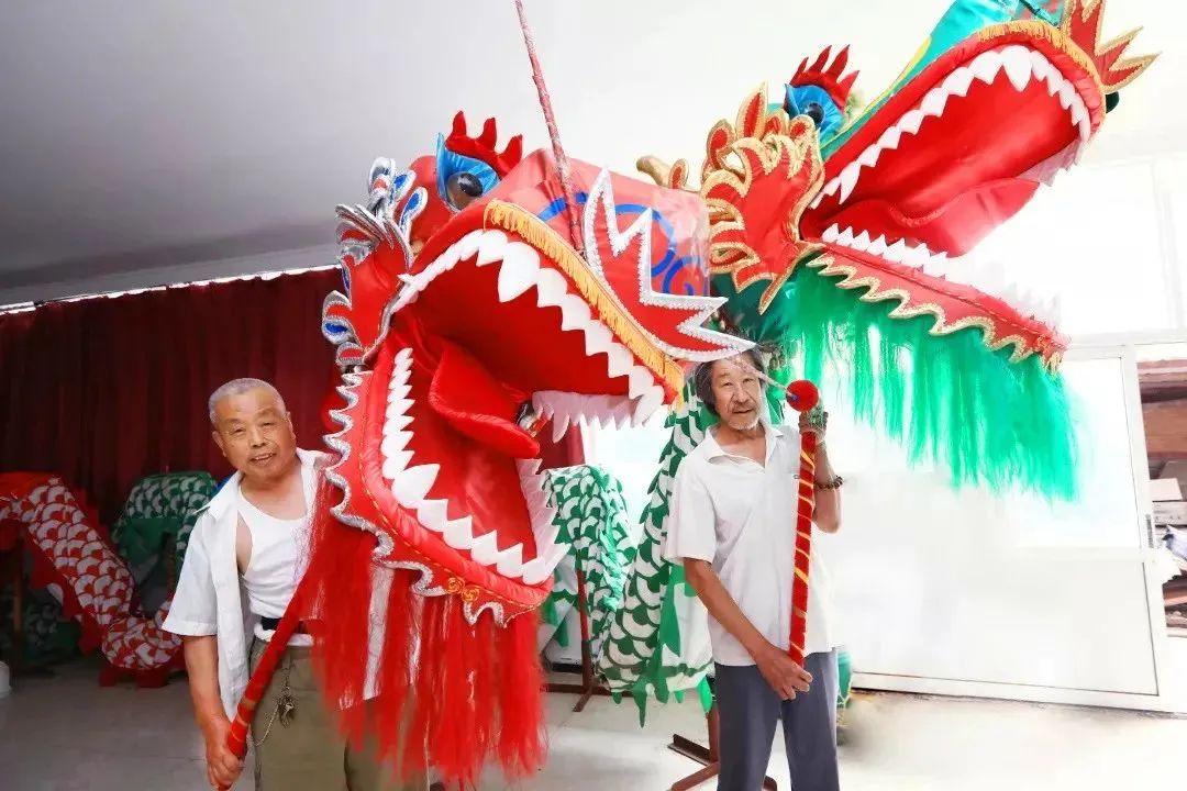 楊鎮龍燈