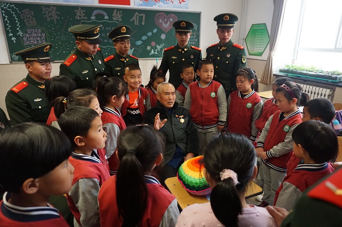 20170324英雄譜2017拍攝啟動儀式，老黨員岳留尚講述革命故事