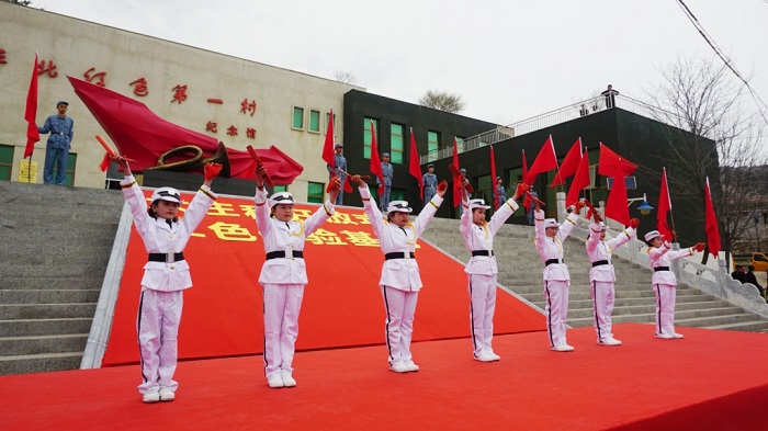 延慶區舊縣鎮中心小學學生快板表演