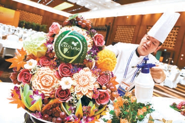 2018年中非合作論壇北京峰會期間，國家會議中心服務保障團隊以高品質的服務贏得中外來賓一致好評。