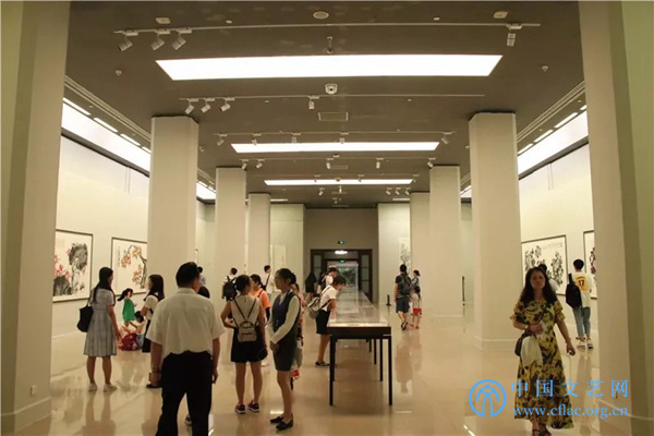 “大隱拈花——陳綬祥國畫作品展”在京舉行