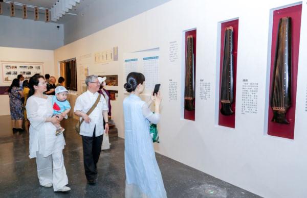 學習強國|中國園林博物館裏傳來讚美祖國的歌聲——《我和我的祖國》