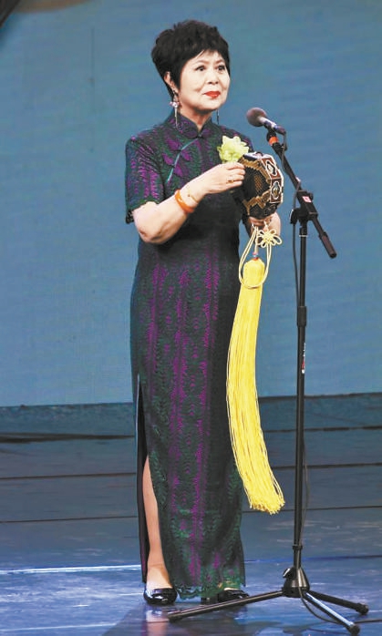 75歲張蘊華帶你走進單弦藝術