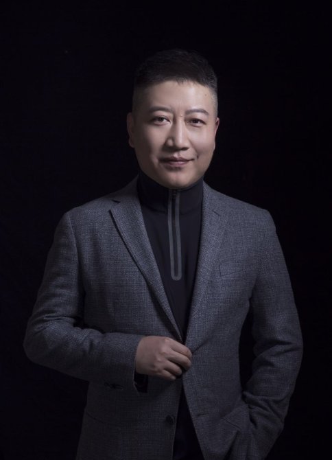 張永新 著名導演，北京第十六屆人大代表.jpg