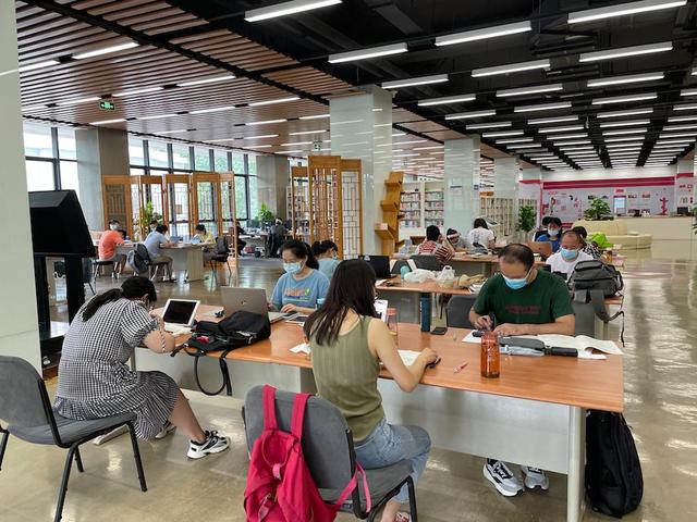 公共圖書館防疫服務突出細節.jpeg