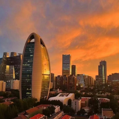 北京綻放“絕美”晚霞