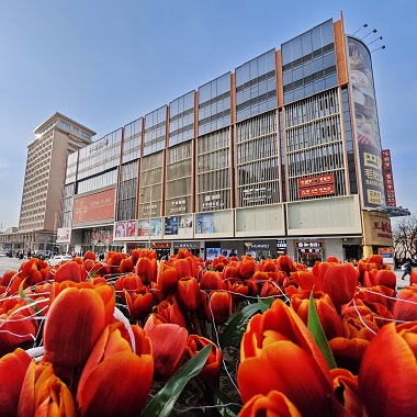 王府井步行街年味兒漸濃