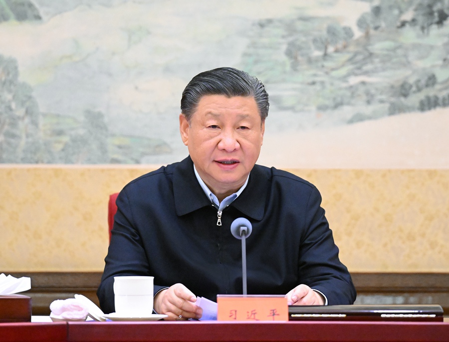 12月21日至22日，中共中央政治局召開學習貫徹習近平新時代中國特色社會主義思想主題教育專題民主生活會，中共中央總書記習近平主持會議併發表重要講話。