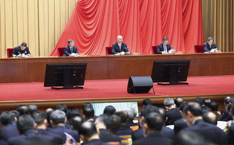 2月4日，學習貫徹習近平新時代中國特色社會主義思想主題教育總結會議在北京召開。中共中央政治局常委、中央學習貫徹習近平新時代中國特色社會主義思想主題教育領導小組組長蔡奇出席會議並講話。