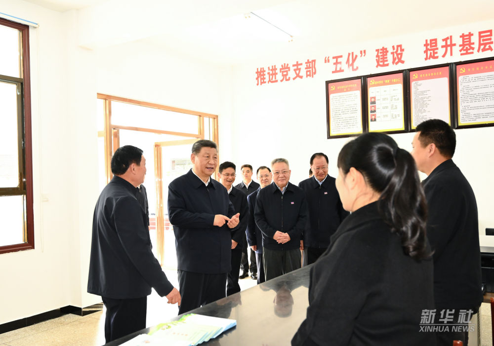 習近平在湖南常德市考察調研