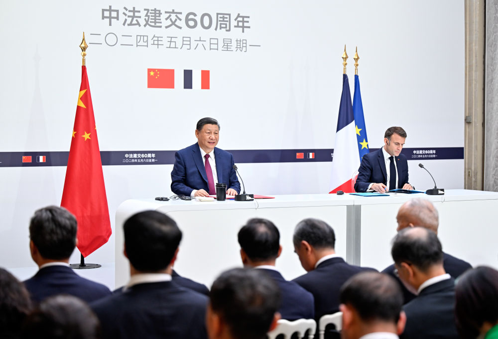 當地時間5月6日下午，國家主席習近平在巴黎愛麗舍宮同法國總統馬克龍會談後共同會見記者。