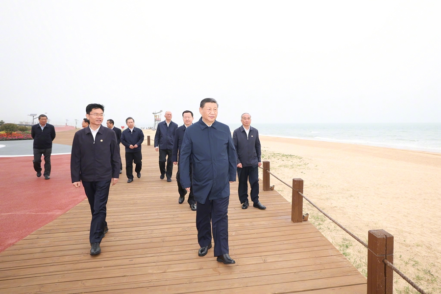 習近平：老百姓的幸福生活是幹出來的