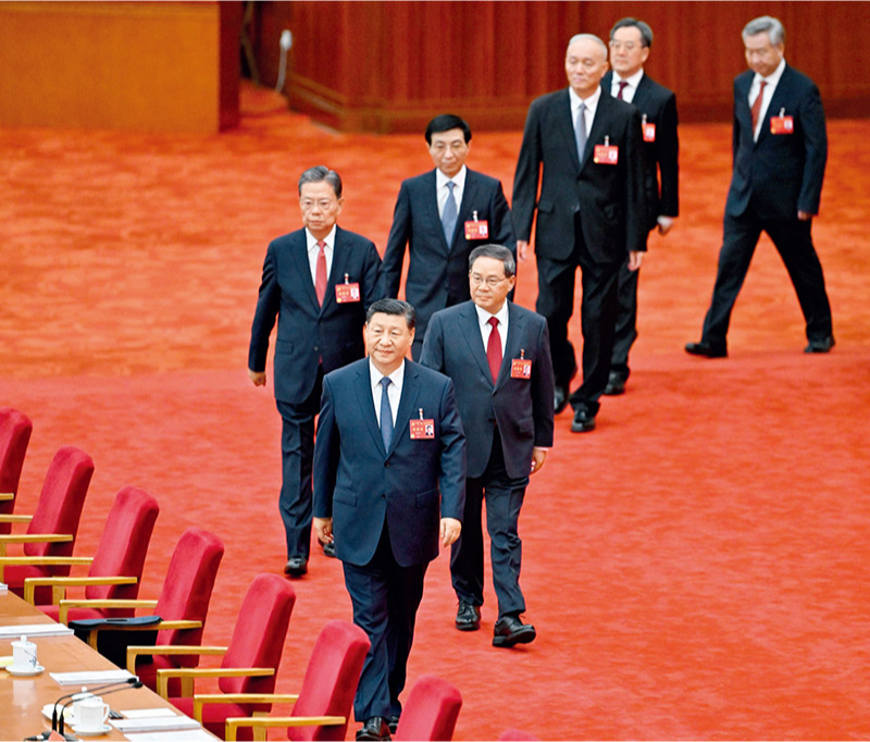 中國共産黨第二十屆中央委員會第三次全體會議，於2024年7月15日至18日在北京舉行。這是習近平、李強、趙樂際、王滬寧、蔡奇、丁薛祥、李希等步入會場。