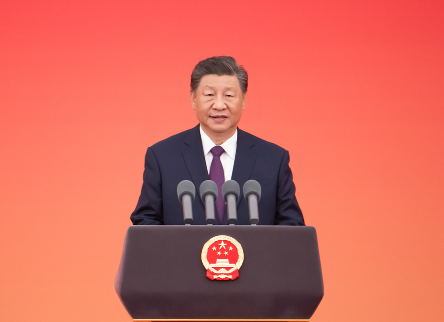 9月29日，中華人民共和國國家勳章和國家榮譽稱號頒授儀式在北京人民大會堂金色大廳隆重舉行。中共中央總書記、國家主席、中央軍委主席習近平向國家勳章和國家榮譽稱號獲得者頒授勳章獎章併發表重要講話。