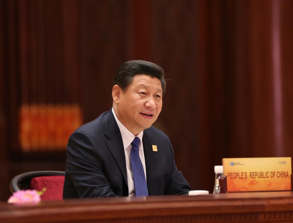 2014年11月11日，亞太經合組織第二十二次領導人非正式會議在北京懷柔雁棲湖國際會議中心舉行。國家主席習近平主持會議。