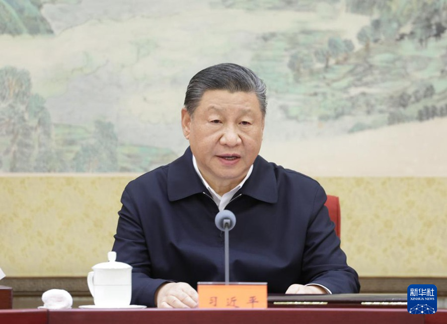 12月26日至27日，中共中央政治局召開民主生活會，中共中央總書記習近平主持會議併發表重要講話。