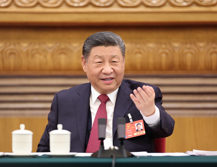3月5日下午，中共中央總書記、國家主席、中央軍委主席習近平參加他所在的十四屆全國人大三次會議江蘇代表團審議。