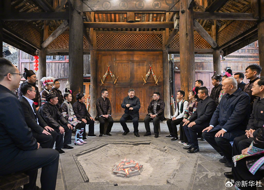 信團鼓樓話振興，習近平：祝你們的日子越過越紅火