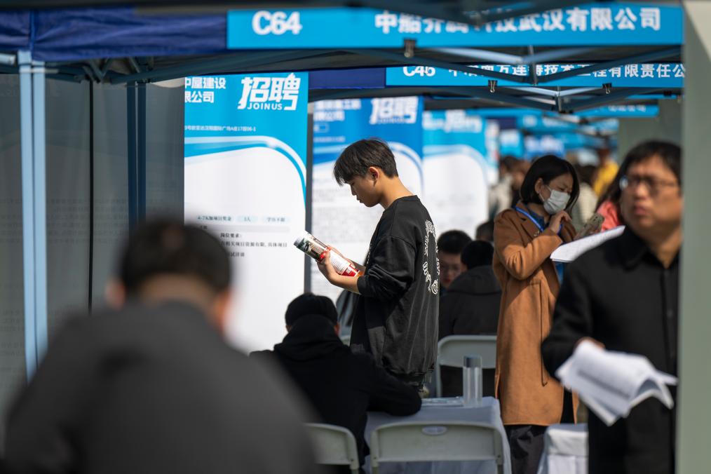湖北工業大學專場招聘活動現場。