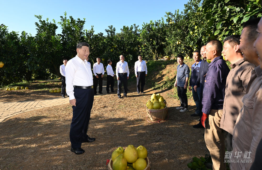 習近平在廣東省梅州市考察調研