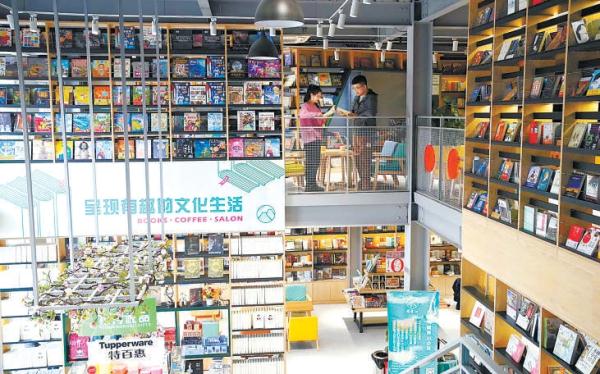 北苑街道米開TOWN文創園裏文化氣息濃郁。