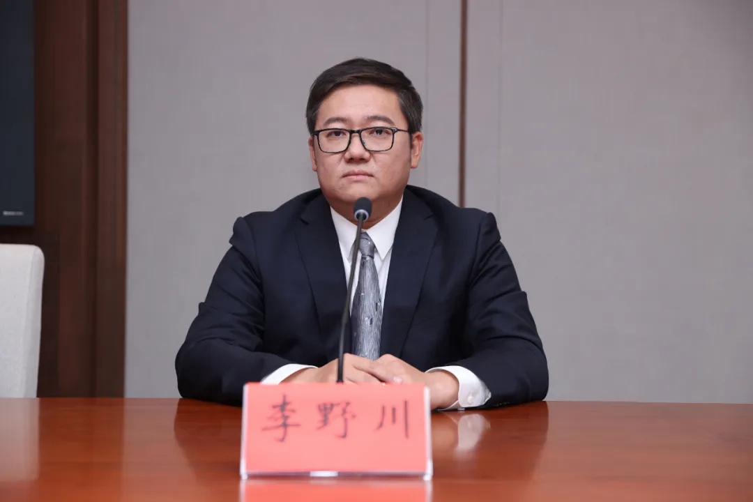 智慧裝備處處長 李野川