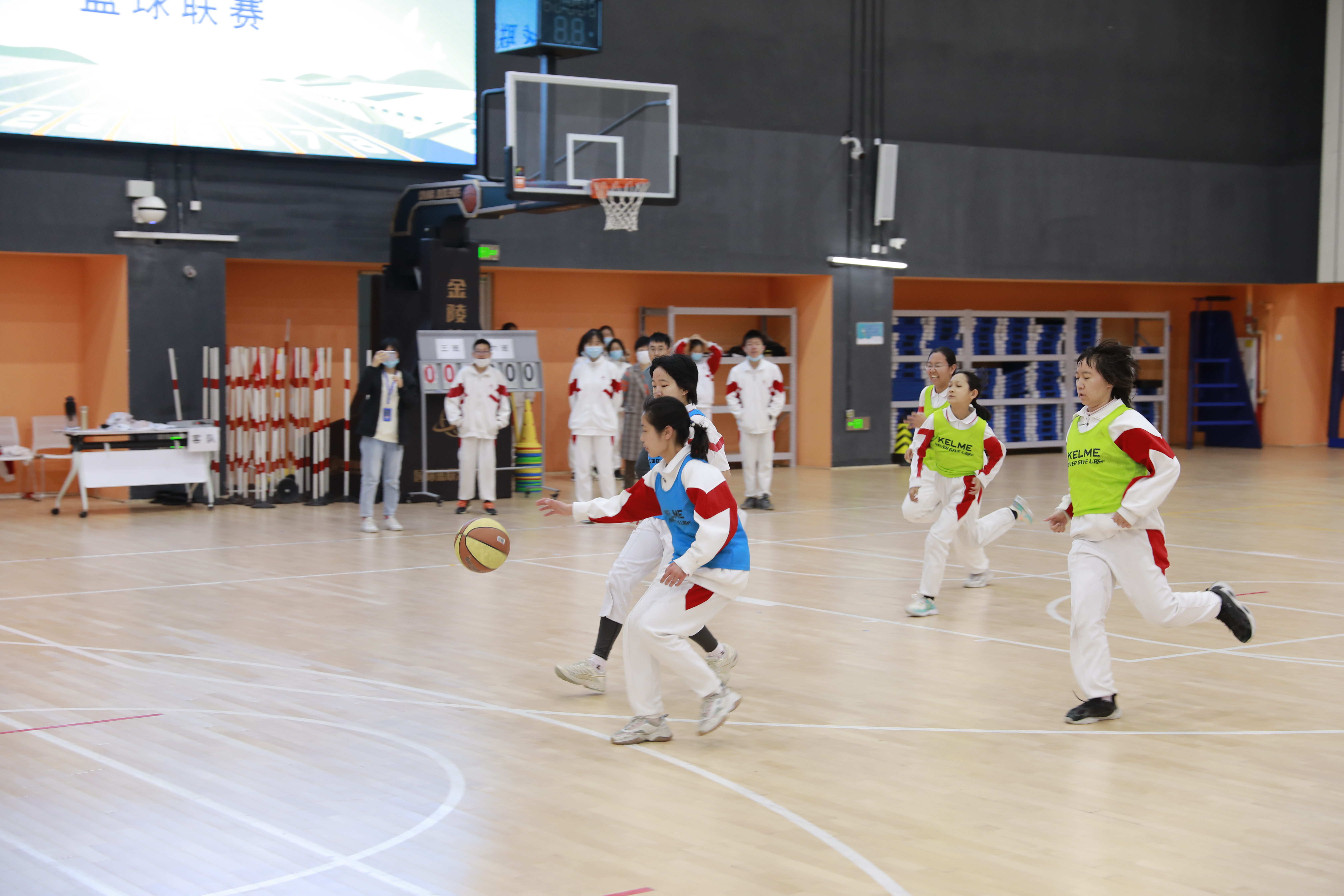 以健體促強心 引導學生動起來、體質好起來 北京市多措並舉上好體育這節“必修課”