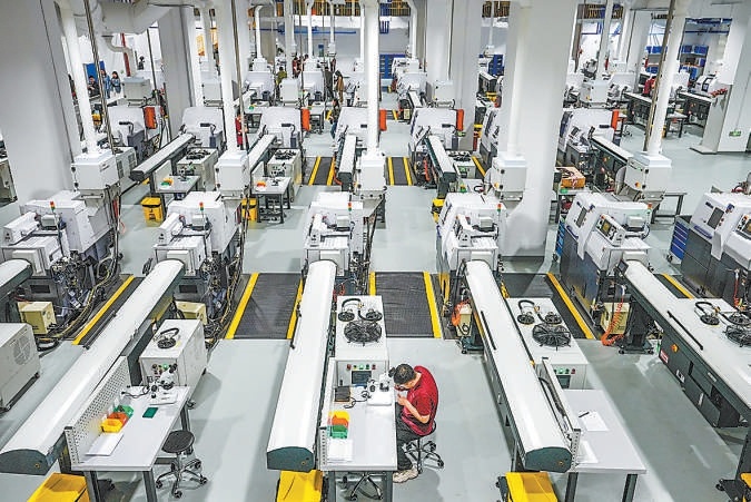 圖為北京大興國際機場臨空經濟區國際生物醫藥園卡爾斯醫療器械有限公司製造車間。