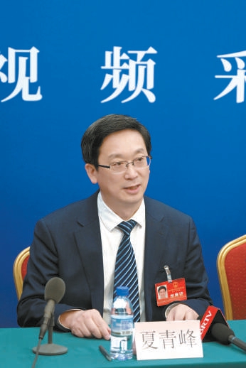 從群眾中來 到群眾中去