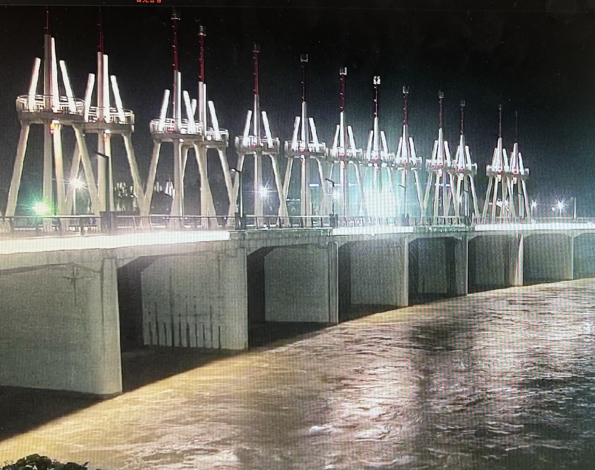 北運河防汛調度室：深夜堅守 守護城市安瀾