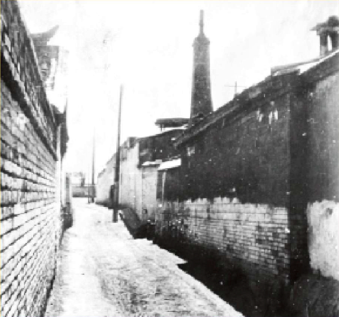 　　1918年，長辛店留法勤工儉學預備班學生住宿的米家衚同。