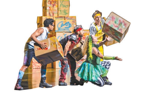 “十一”期間，臺湖劇場上演澳大利亞親子盒子秀《The Box Show》。