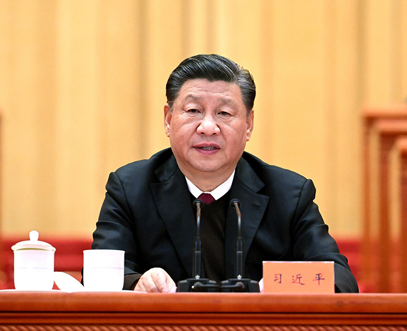 12月14日，中國文學藝術界聯合會第十一次全國代表大會、中國作家協會第十次全國代表大會在北京人民大會堂開幕。中共中央總書記、國家主席、中央軍委主席習近平出席大會併發表重要講話。