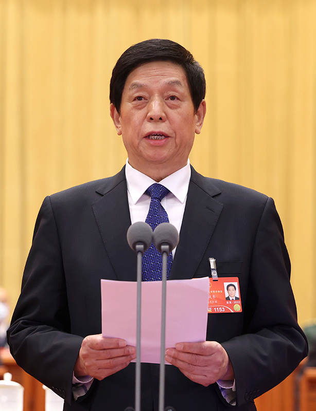 3月5日，第十三屆全國人民代表大會第五次會議在北京人民大會堂開幕。大會主席團常務主席、執行主席栗戰書主持大會。