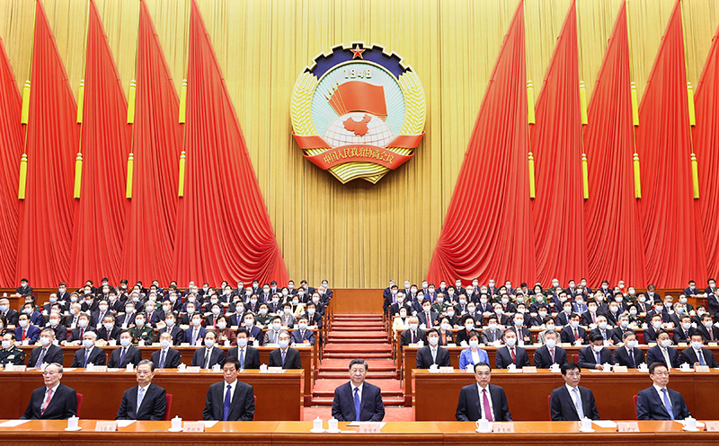 3月10日，中國人民政治協商會議第十三屆全國委員會第五次會議在北京閉幕。習近平、李克強、栗戰書、王滬寧、趙樂際、韓正、王岐山等在主席臺就座，汪洋主持閉幕會併發表講話。