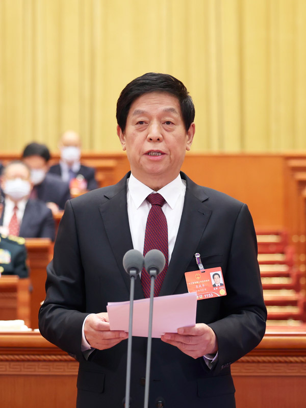 3月11日，第十三屆全國人民代表大會第五次會議在北京人民大會堂閉幕。大會主席團常務主席、執行主席栗戰書主持閉幕會併發表講話。