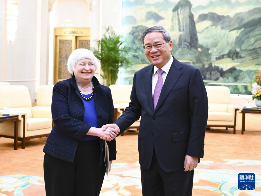4月7日上午，國務院總理李強在北京人民大會堂會見美國財政部長耶倫。