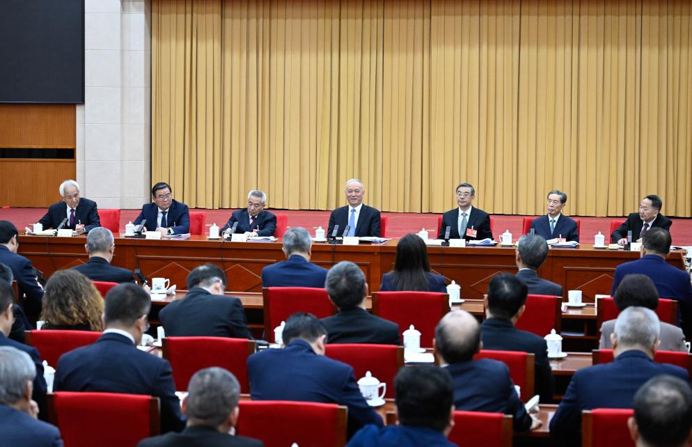 3月6日上午，中共中央政治局常委、中央書記處書記蔡奇參加全國政協十四屆三次會議社會科學、新聞出版界委員聯組會。