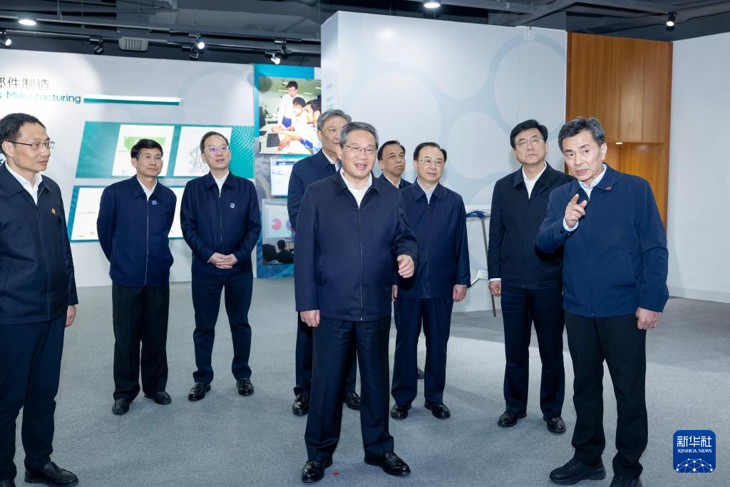 3月18日至20日，中共中央政治局常委、國務院總理李強在福建調研。這是3月19日，李強在廈門太古飛機工程有限公司，了解中國（福建）自由貿易試驗區廈門片區有關情況。