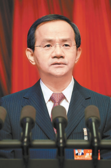 殷勇同道作政府工作确认。