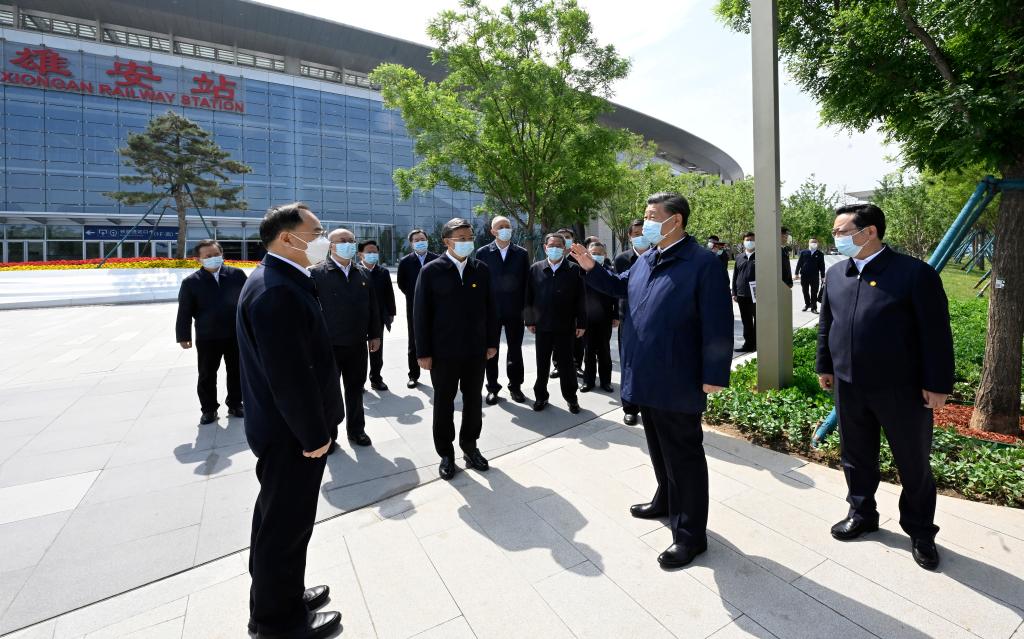2023年5月10日，中共中央总书记、国家主席、中央军委主席习近平在雄安站考察。
