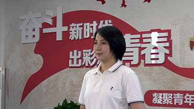 97号：残奥高山滑雪女子滑降-站姿
