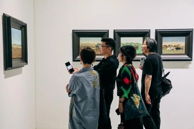 砂金油画作品展亮相云上美术馆