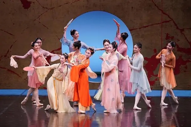 中芭《红楼梦》升级版国庆上演