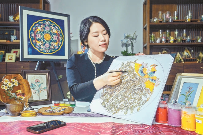 她为国潮手工“小白”开路